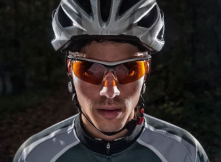 Make Vision Protection Your Goal While Playing Sports